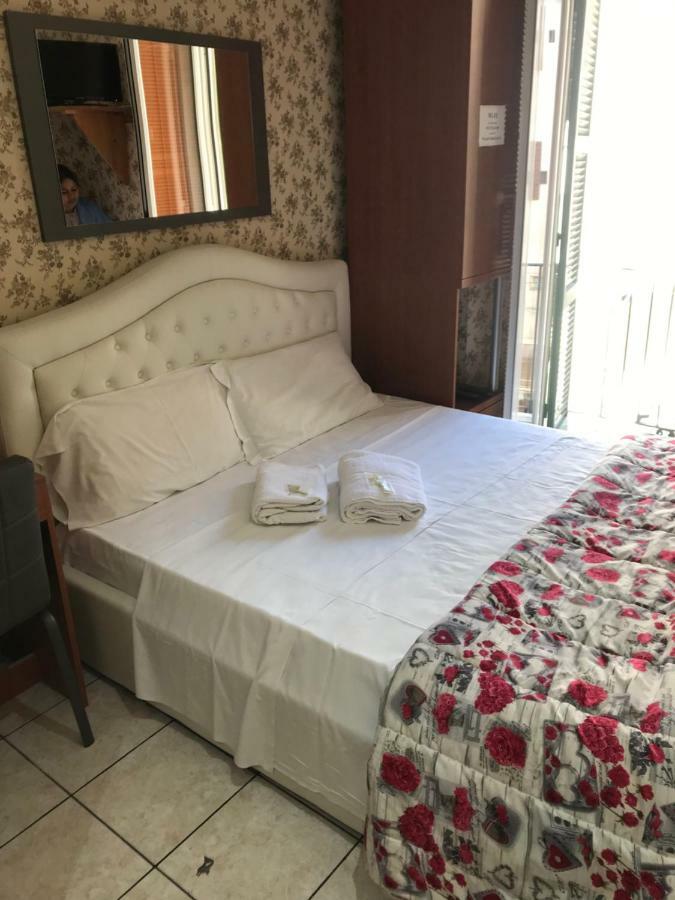 Roma Palace Inn - Rome — Foto 3